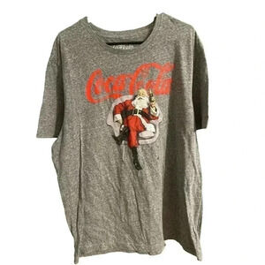 COCA COLA WITH SANTA CLAUS SIZE 2X GRAY SHIRT